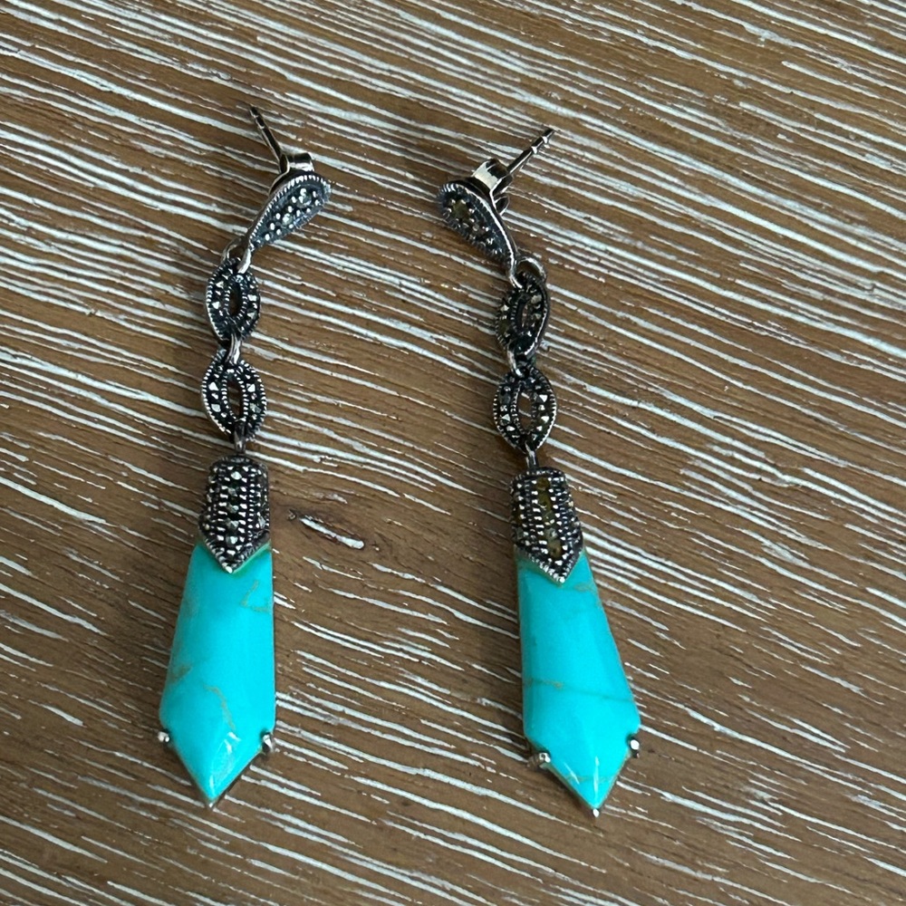 Vintage Art Deco Sterling Silver & Turquoise pierced earrings